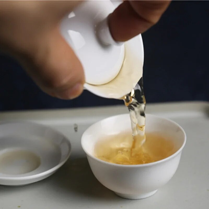 Mini 50 ml Gaiwan arbatai Tvirtas baltas porcelianinis turenas su dangteliu arbatos indas Kelioninis Kung Fu arbatos rinkinys Kinijos puodelis Maži dubenėliai Chawan