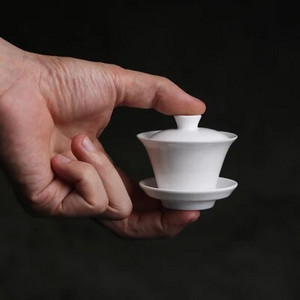 Mini 50 ml Gaiwan arbatai Tvirtas baltas porcelianinis turenas su dangteliu arbatos indas Kelioninis Kung Fu arbatos rinkinys Kinijos puodelis Maži dubenėliai Chawan