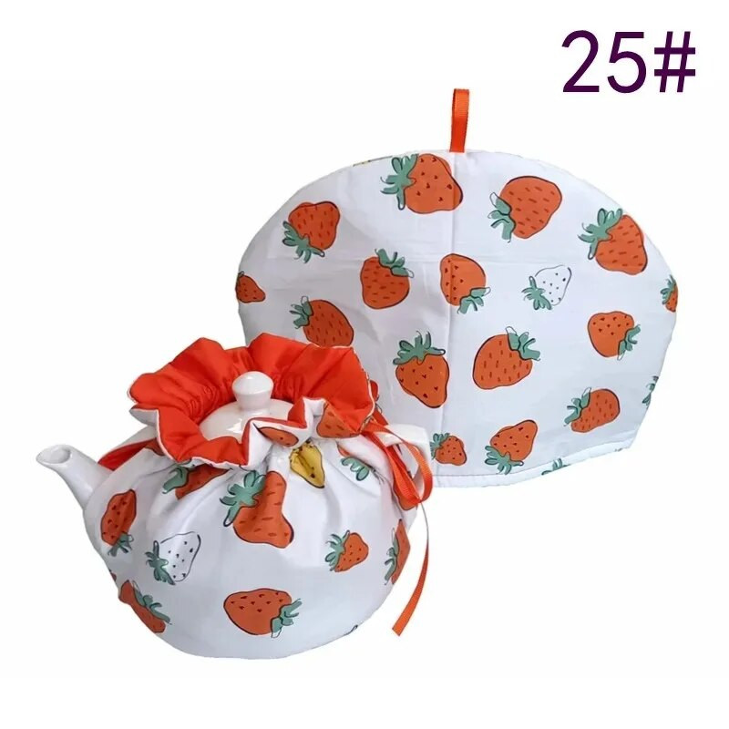 Londono keramikos arbata Cozy arbatinukui, medvilnė, šilti ir dekoratyviniai puodai, jaukūs vintažiniai gėlėmis izoliuoti, arbatos virdulio dangteliai