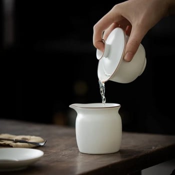 Керамична чаша за чай Gaiwan с матово покритие Fat White Gaiwan с куха основа Чаша за приготвяне на китайски кунгфу чай Воден кестенов капак Купа