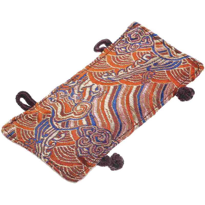 Arbatinuko puodo laikiklio virdulio rankenos dangtelio priedas, izoliuotas karščiui atspariam nuo nuplikimo