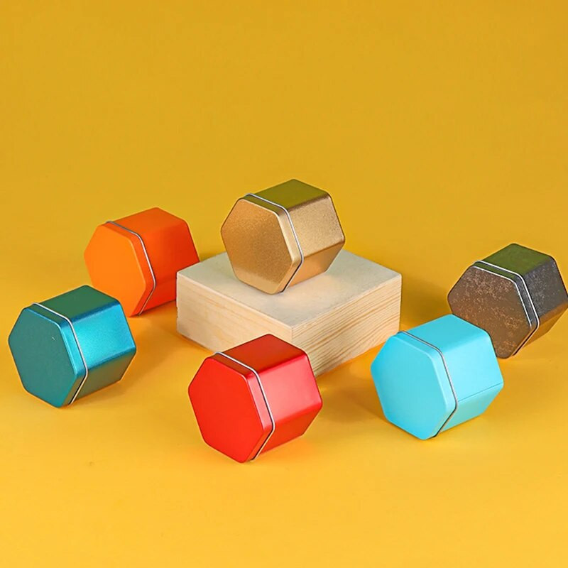 Kaasaskantav teekarp, ühevärviline tee suletud karbiga teenõude hoiustamiskonteiner Kuusnurkne plekk-purk kohvi-suhkrukarbiga köögi hoiuruum