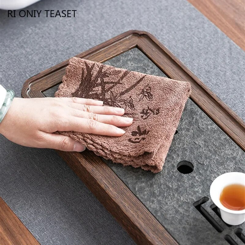 2 vnt / rinkinys Sutirštintas rankšluostis Minkštas Valymas Pliušis Sugeriantis Vandenį Skudurinė Arbatos Servetėlės Audinys Stalo arbatinukas Padėkliukas arbatos rinkinys Priedai