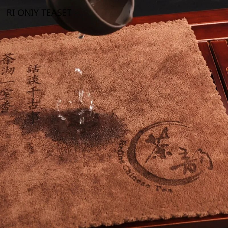 2 vnt / rinkinys Sutirštintas rankšluostis Minkštas Valymas Pliušis Sugeriantis Vandenį Skudurinė Arbatos Servetėlės Audinys Stalo arbatinukas Padėkliukas arbatos rinkinys Priedai