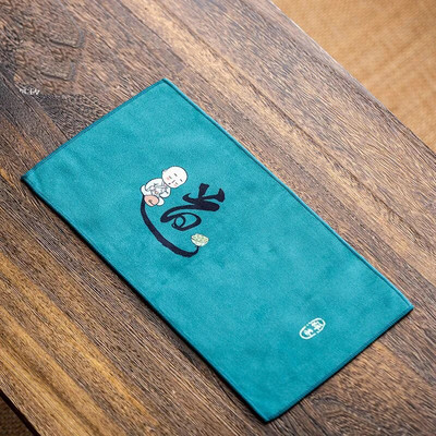 Sutirštintos medvilnės spausdintas arbatos rankšluosčio audinys, sugeriantis Zen Kiniškas mažas arbatos rankšluostis Kinijos stiliaus arbatos rankšluosčių padėklas 1vnt LE768