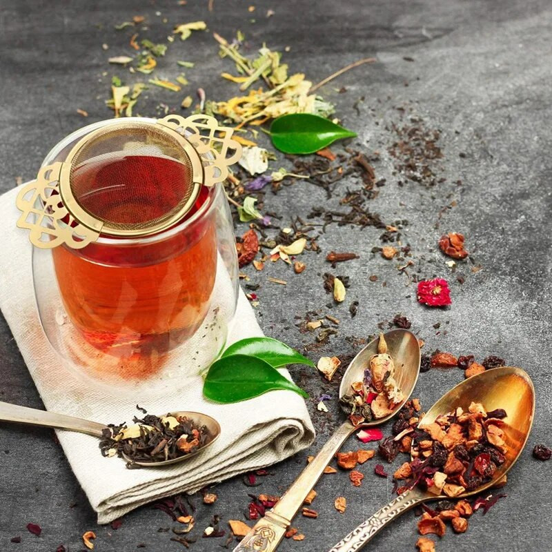 Roostevabast terasest teesõel koos tilgakausiga Lihtsalt puhastatav lahtiste lehtedega rippuv infusioonifiltri köögitööriist