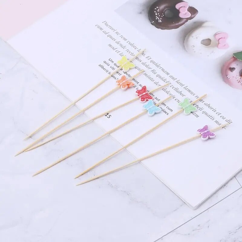 100 vnt. 12 cm „Butterfly Picks“ desertų švediško stalo vaisių salotų šakutės pyrago bandelė