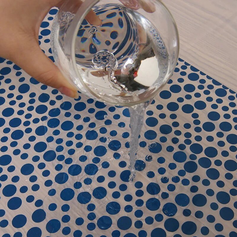 Față de masă de unică folosință 137x274cm Față de masă aurita cu puncte de aur roz