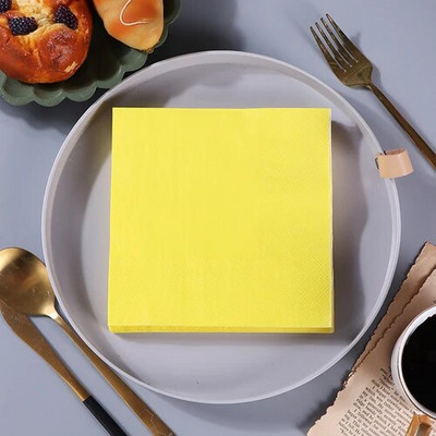 20 tk/pakk 2-kihilised toidukvaliteediga värvilised prinditud hotellirätikud/salvrätikud/näorätikud Puhtavärvilised salvrätikud Paberist padjakesed hulgimüük