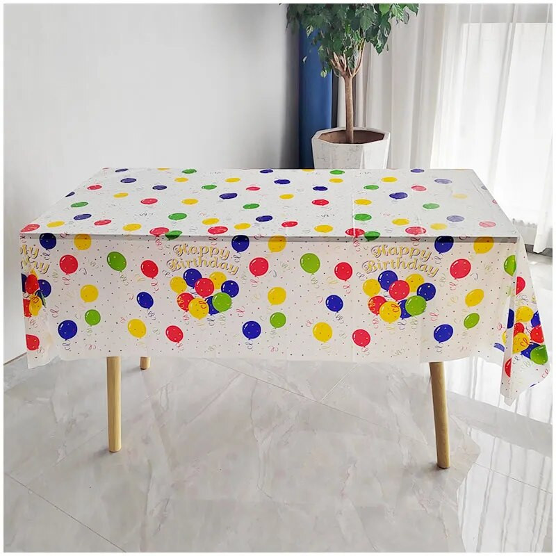 Sünnipäevapidu 137*274cm pikemad ühekordselt kasutatavad õhupalliga plastikust laudlina, ristkülikukujuline laudlina, vastupidavad luksuslikud lauakatted