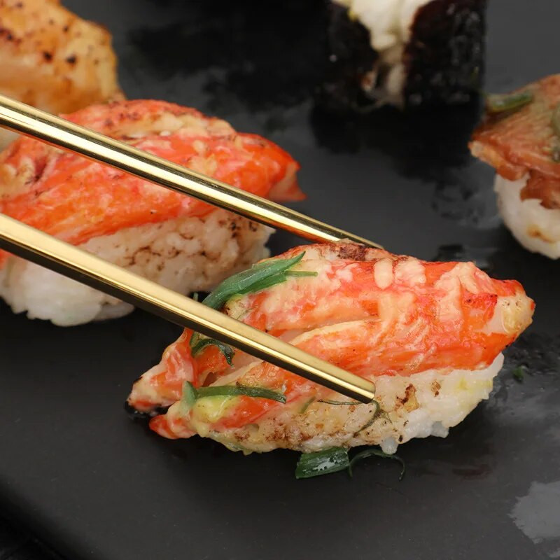 1 pora 304 nerūdijančio plieno kiniškų lazdelių virtuvės stalo reikmenys Creative Square neslystantys stalo įrankiai sušių greito maisto makaronų lazdelės