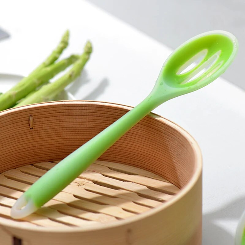 Silikoonist köögilusikas Pilusikas suur pika varrega kurn Lusikas Skimmer Silikoonist supikulp Kurn Spaatliga toiduvalmistamise tööriistad