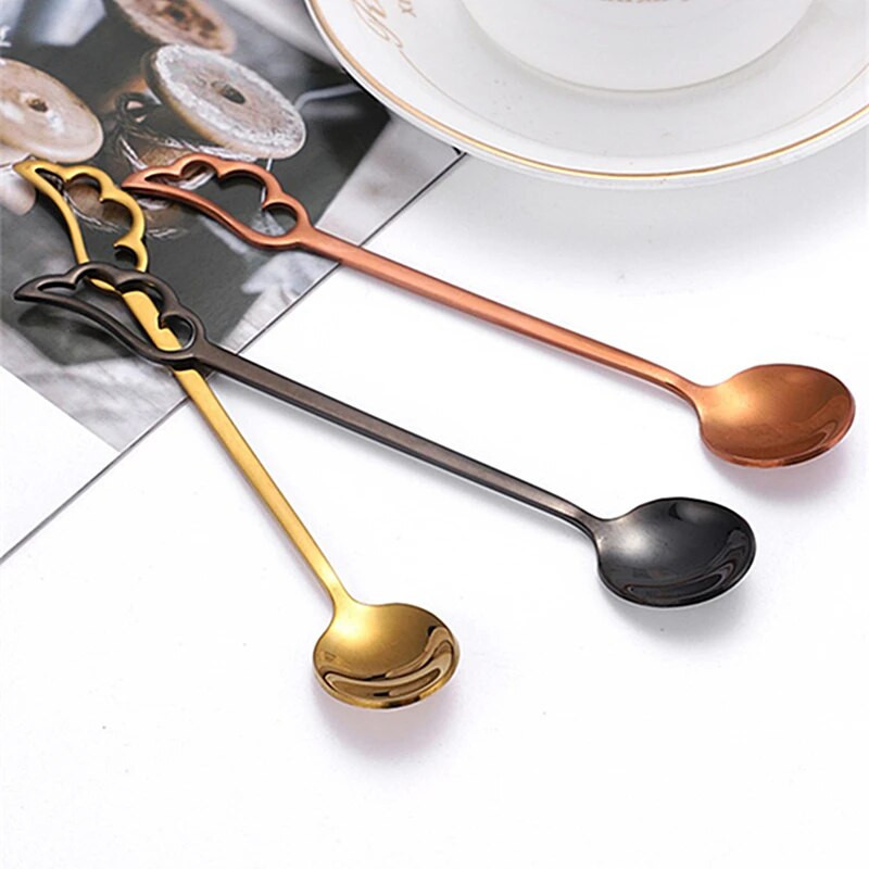 304 rozsdamentes acél toll kávéskanál Otthon Kreatív desszert kanál Többszínű hosszú nyél Keverőkanalak Konyhai edények