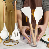 4 tk kõrgele temperatuurile vastupidavad kööginõud Mittenakkuvad silkoonist spaatliga praadimislabidas supp lusikas kurna komplekt Tööriistad