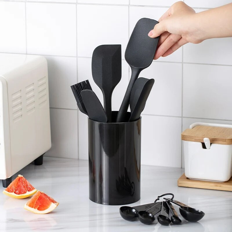 mittenakkuva pann Silikoonist spaatel 8-osaline majapidamislabidas Kööginõud Silikoonist köögitarvete komplekt