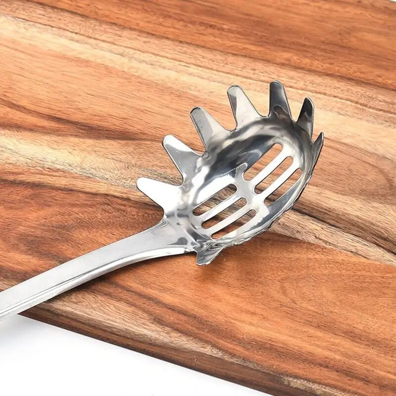 Makaronų kaušeliai makaronų šaukštas kaušelio kiaurasamtis spagečių kaušelis, lizdas nerūdijančio plieno kiaurasamtis virtuvės įtaisas