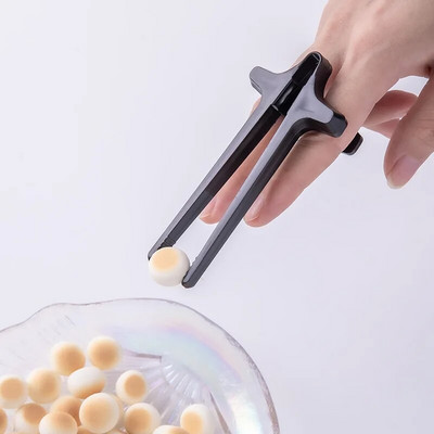 Divat szabadkezes nassolnivaló ujjpálcika Play Game Lazy Assistant Clip Snack nem piszkos kéz Telefontartozék Konyhai eszközök