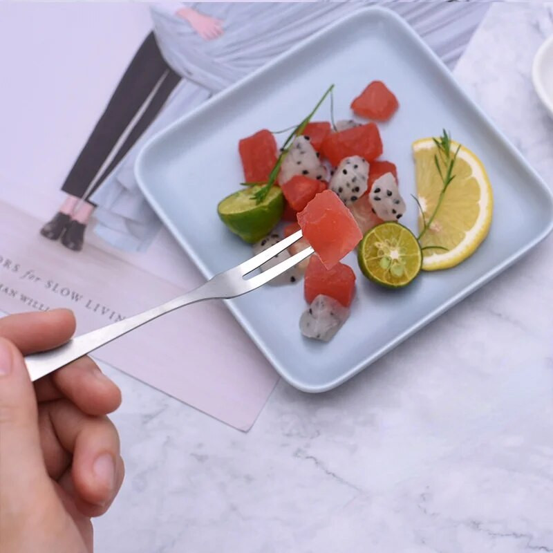 10 db Rozsdamentes acél gyümölcsvillák desszert villák Lovely mini villa készlet Snack Cake Desszert villák Cafeteria Home Evőeszközök