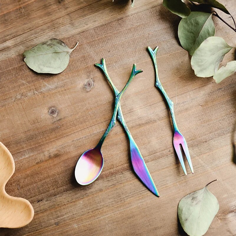 Screative Tainless acél retro ág kés és villa kanál hold torta villa gyümölcs villa vaj kés kávékanál szivárványos edények