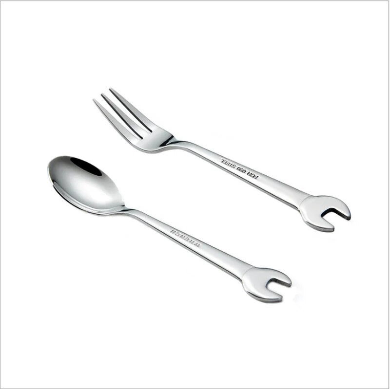 1 db kreatív csavarkulcs alakú étkészlet Otthoni konyha rozsdamentes acél villa kanál ajándék gyümölcs desszert saláta villa evőeszköz