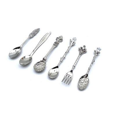 6 tk Vintage lusikad kahvli söögiriistade komplekt Mini Royal Style metallist kullast nikerdatud teelusikatäis kohvi suupisted puuviljad magustoidu kahvliga köögiriistad