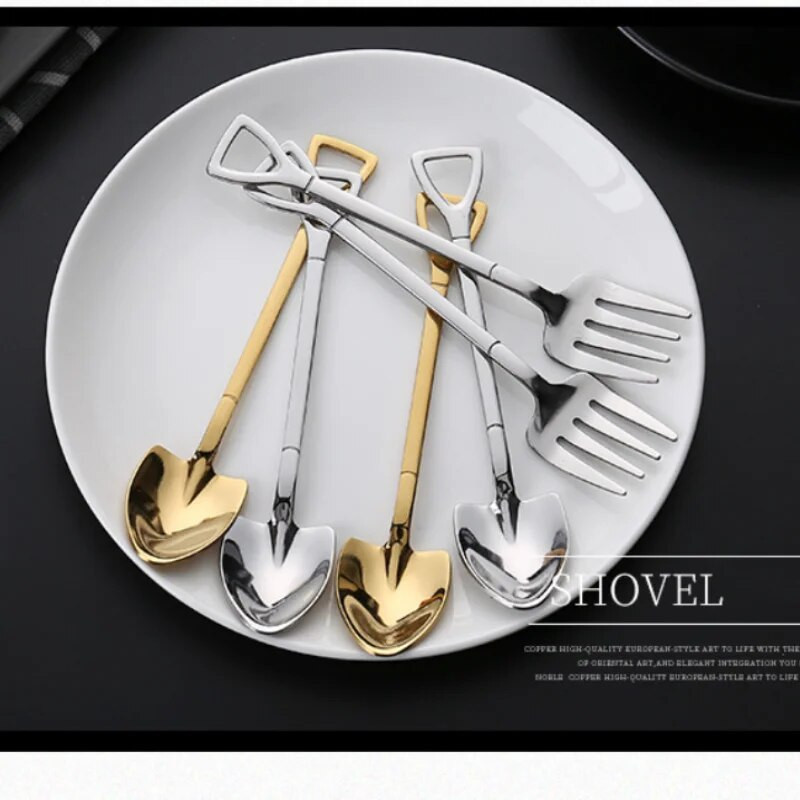 Forró lapát alakú rozsdamentes acél villa Többszínű gyümölcssaláta villa élelmiszer minőségű étkészlet kényelmes fogantyúval konyhai kiegészítők