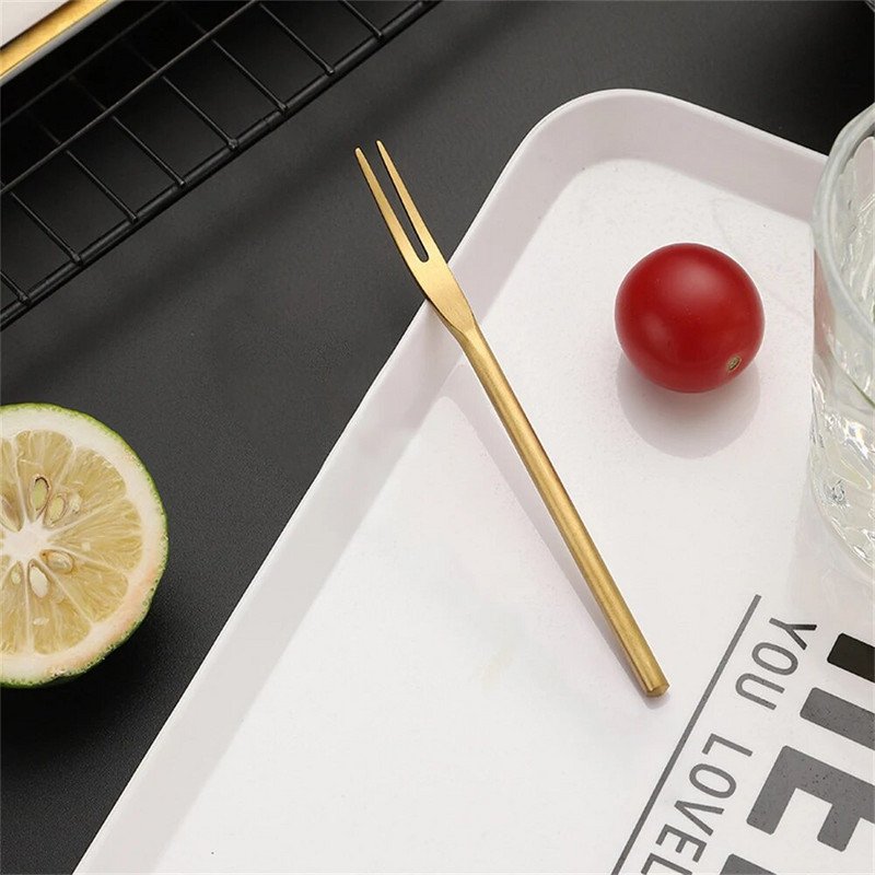 Gyümölcsvillasaláta desszert torta 304 rozsdamentes acél gyümölcsvilla cseresznyevirágos gyümölcsvilla desszert holdtorta kétfogas villa