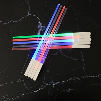 LED φωτοβολταϊκά ξυλάκια Amazon Luminescent Chopsticks Φθορίζον ραβδί συναυλία Παιδικά ξυλάκια φαγητού Υλικά