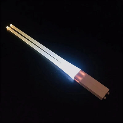 LED φωτοβολταϊκά ξυλάκια Amazon Luminescent Chopsticks Φθορίζον ραβδί συναυλία Παιδικά ξυλάκια φαγητού Υλικά