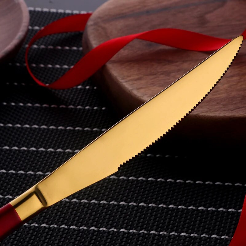 4db/szett Kínai piros asztal arany evőeszköz készlet rozsdamentes acél étkészlet Elegáns evőeszköz kés villa kanál készlet vacsora eszközök