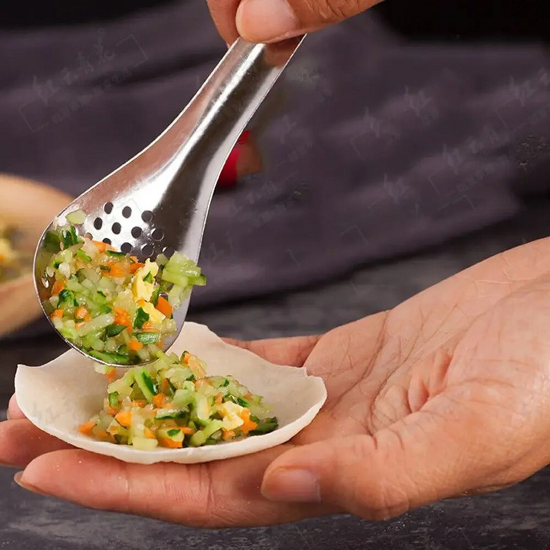 1 db kaviáros kanál forró edény kanál szűrőkanál hosszú nyéllel Vintage lapátkészlet Kis teáskanál 56 lyukú konyhai eszközök