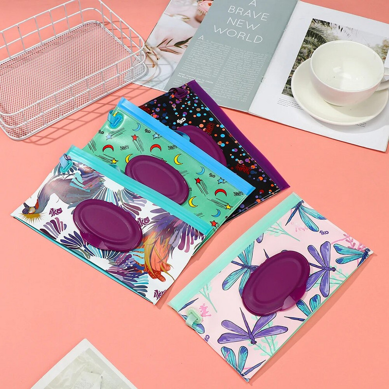 Mielas drėgnų servetėlių krepšys su užsegamu dirželiu, atverčiamu dangteliu Kosmetikos maišelis, audinio dėžutė kūdikių gaminių nešiojimo dėklas Lauko vežimėlio priedai