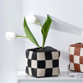 Кожена кутия за кърпички Поставка за салфетки Бяла черна шахматна дъска Чанта за хартиени кърпи Органайзер Аксесоари за декорация на дома