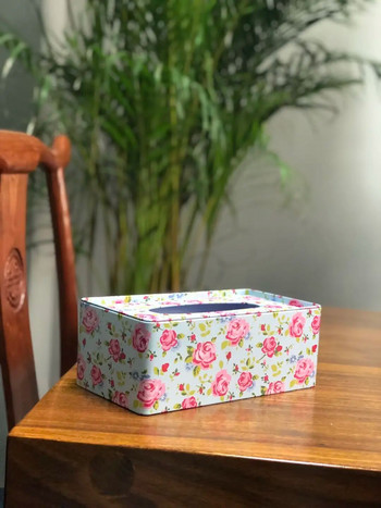 Безплатна доставка 2018 НОВО Висококачествена кутия за кърпички с шарка на роза в селски стил, железни кутии за кърпи за декорация на работния плот