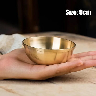 Месингова купа за пиене от чиста мед Малка благоприятна тибетска свещена мини чаша за чай Златна будистка купа за чай Декоративен подарък за дома