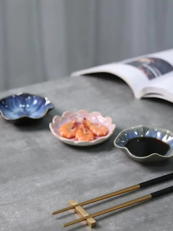 Finom kerámia tányér ízű kis ízű edény fűszeres étel ételtál európai virág alakú edény porcelán étkészlet