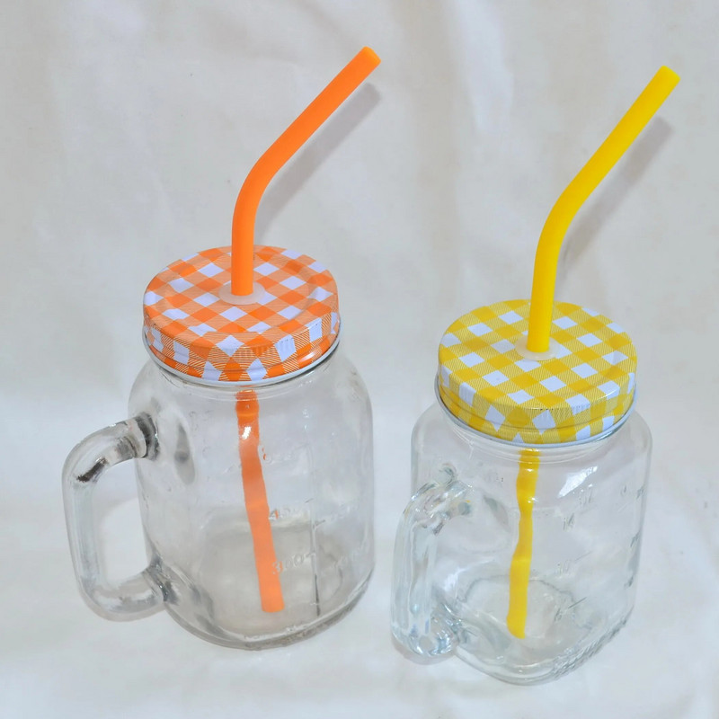 70 mm-es befőttesüveg fedelek szalma lyukakkal, ivóüveg polka csekk fedelek születésnapi parti csavaros fedéllel a Standardard befőttesüveghez