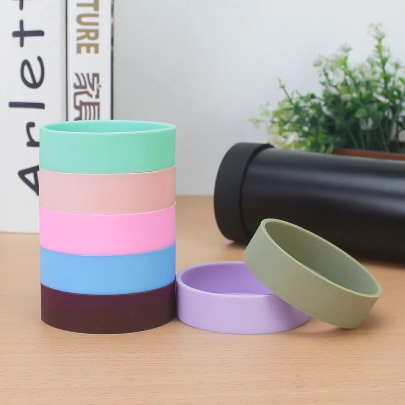 Univerzális vizes palack szilikon hüvelyes csúszásmentes, leejtés- és forrázásálló termosz termosz hüvely átmérője 5,5-7,5 cm