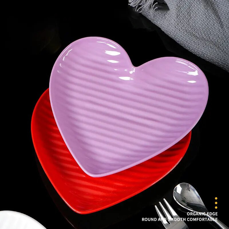 Skandináv kreatív szív alakú fűszerezés mártogatós edény utánzat porcelán otthoni szerelem saláta desszert tányér Evőeszközök Gyümölcs snack tálak