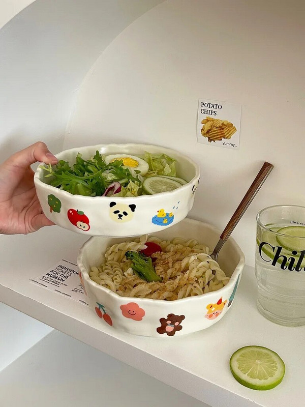 INS aranyos krémes kis medve tányér kerámia 2023 nyár új étkészlet mély tányér matt kézzel csípett tányér Egyszerű rajzfilm aranyos