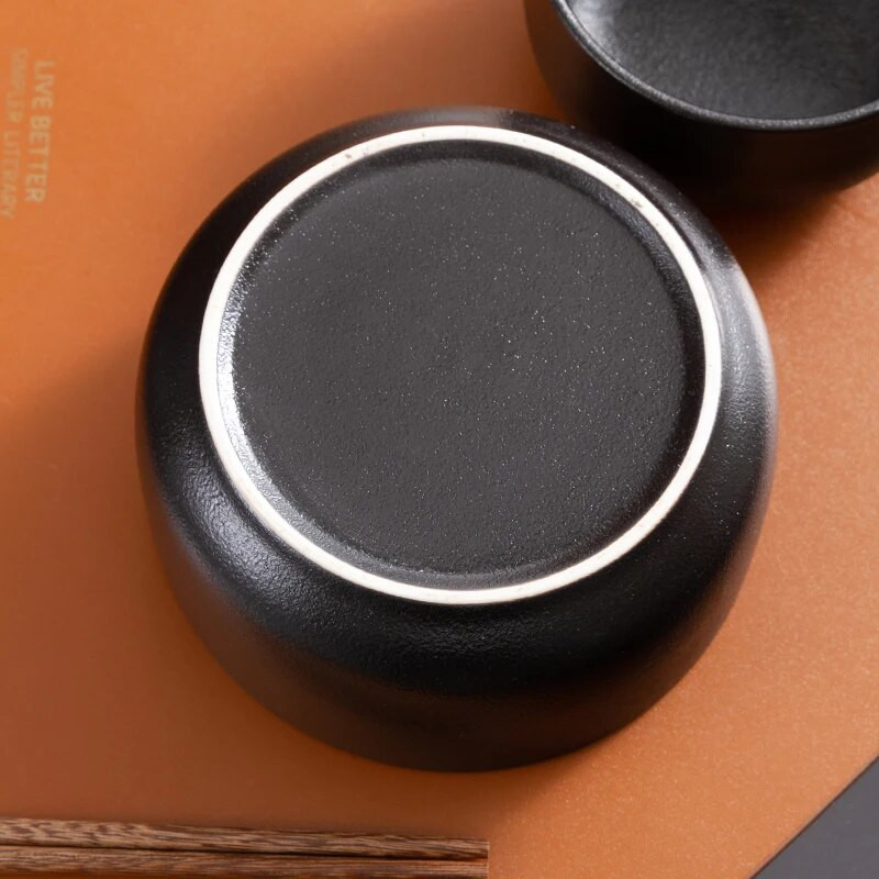 Evőeszközök 4,5 hüvelykes 6 hüvelykes, japán stílusú, fekete matt arany szélű tál kerámia tál háztartási salátatál konyhai kellékek