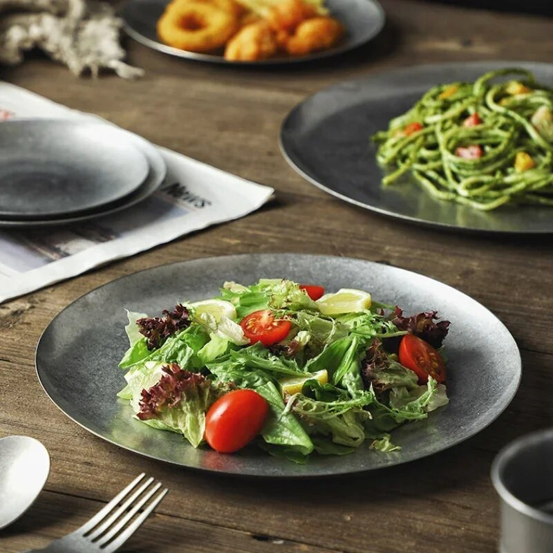 Nordic rozsdamentes acél steak vacsoratányérok Snack Gyümölcs Desszert Torta Növényi sekély tányér Koreai divatos vintage étkészlet