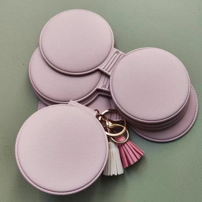Mini okrúhle PU kozmetické zrkadlo, roztomilé strapcové prenosné kozmetické zrkadlo, prívesok na kľúče, ozdobná taška, obojstranné kompaktné kozmetické zrkadlo