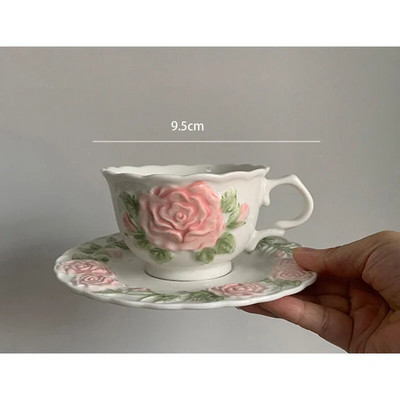 Подглазурирана цветна ретро чаша за кафе и чинии Модерен релеф Роза Чиния за вечеря Стек Паста Хляб Сандвич Салата Комплект купа за десерт