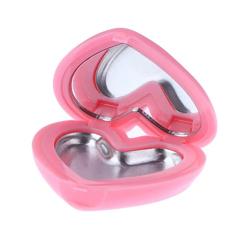 Love Love Heart Shape Empty Eyeshadow Case Rouge Box Pigment Palette Refillable Foundation Makeup Dispenser with Pallet