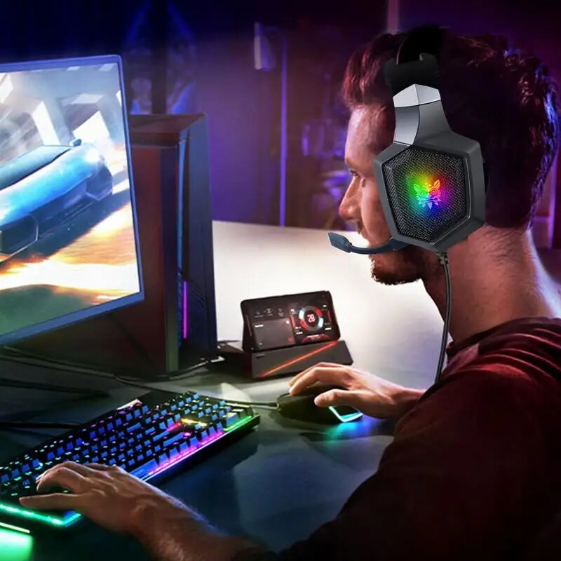 ONIKUMA K8 žaidimų ausinės RGB triukšmą slopinančios laidinės ausinės žaidėjų ausinės, skirtos kompiuteriniams žaidimams / „XBox One“ / nešiojamojo kompiuterio priedai