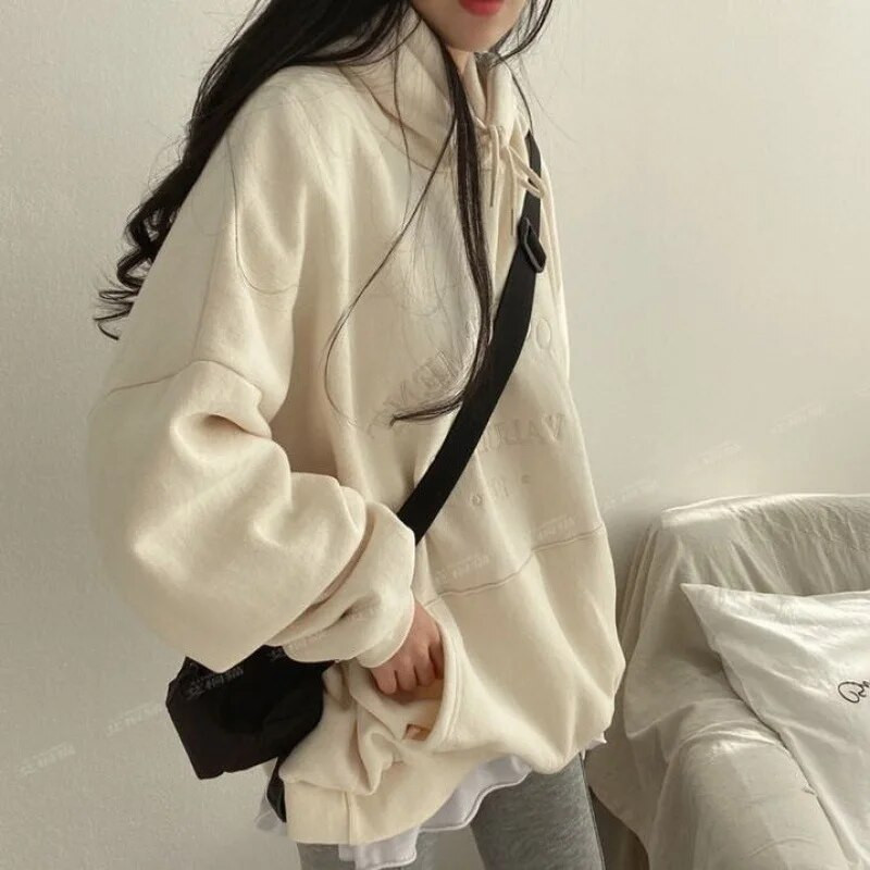 Nová plyšová mikina s kapucňou pre ženy 2023 jeseň a zima pouličné voľné výšivky ležérne mikiny s kapucňou pre ženy