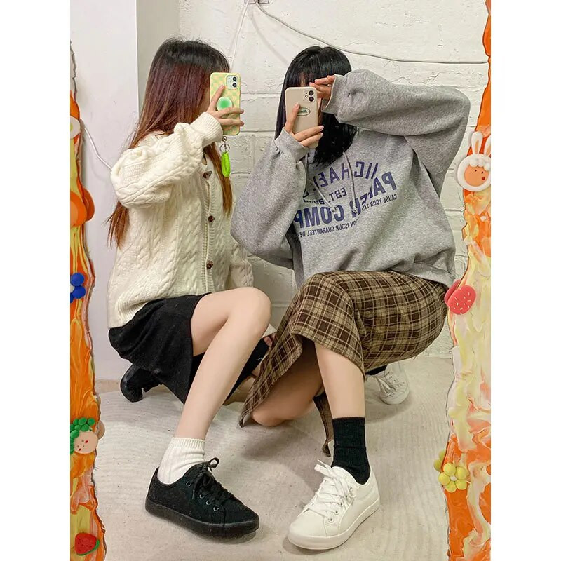 2022 Nové plátené topánky Dámske malé biele topánky Ploché študentské nízke ležérne topánky Trendové ležérne športové vulkanizované topánky Dámske