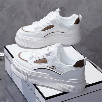 2023 Нови дамски обувки Удобни дишащи бели спортни обувки Ежедневни обувки с връзки на открито Плоски обувки Модни обувки за жени