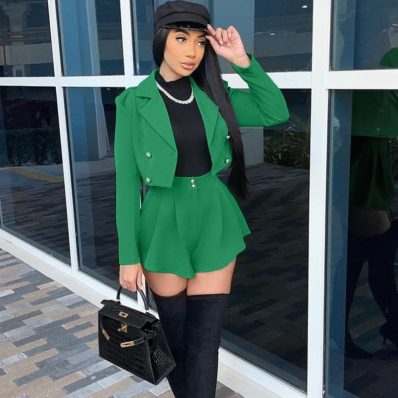 Őszi blézer szettek, kétrészes szettek, női ruhák, születésnapi buli klubba illő szett kabát felső és redőzött rövidnadrág, női öltöny, 2022